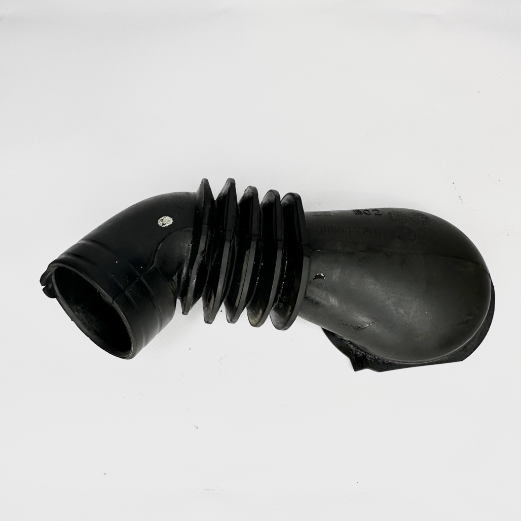 Патрубок заливной для стиральной машины Bosch, Siemens 00648590, 648590 Б/у