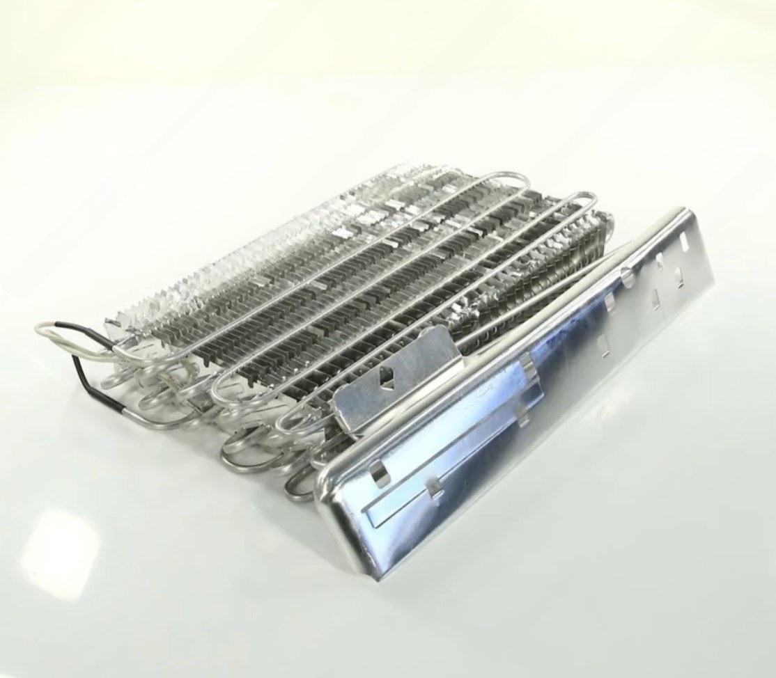 Испаритель Indesit C00511992 с тэном оттайки в сборе