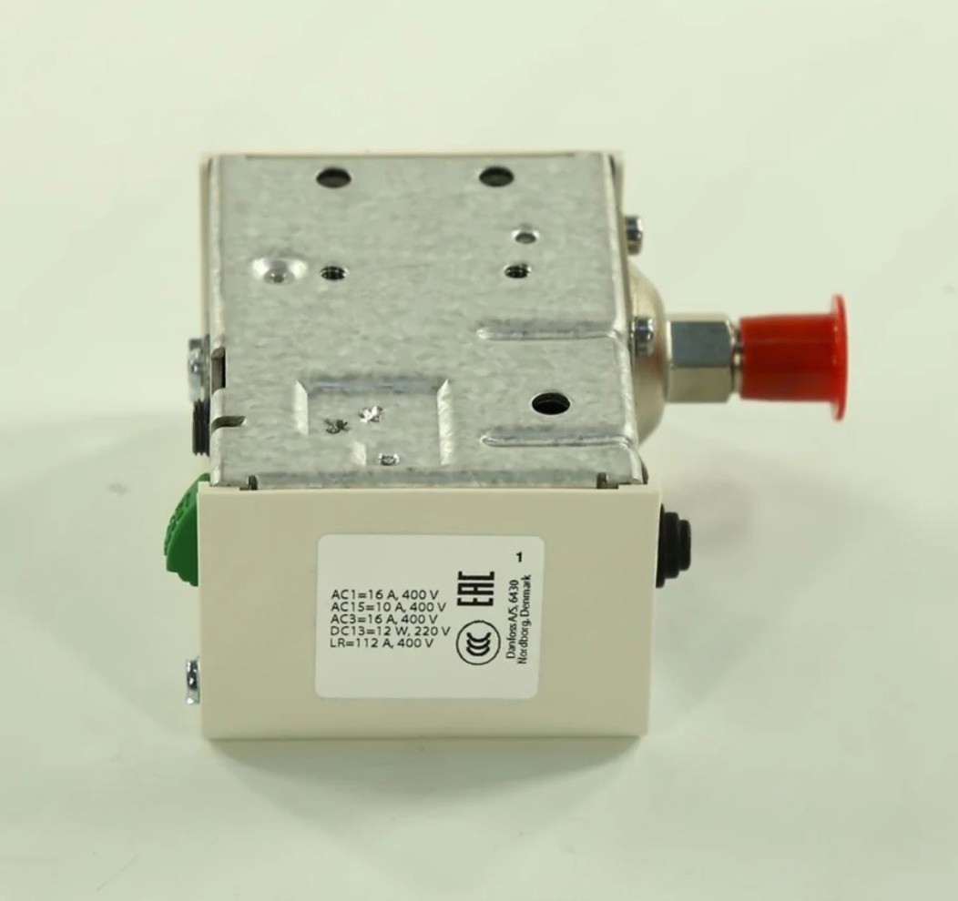 Реле давления Danfoss KP1 ручной сброс 060-110366