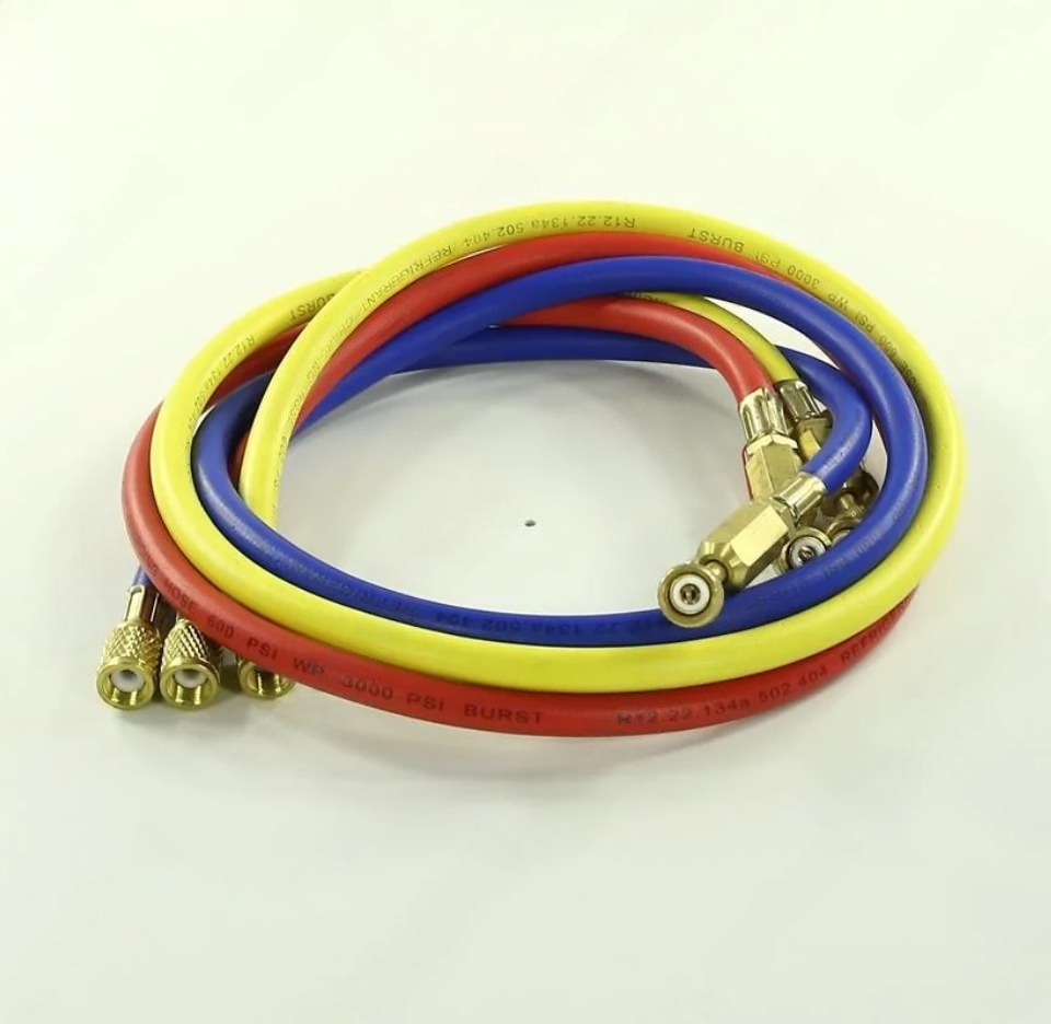 Шланг заправочный L-90см 1/4 дюйм 600-3000 Psi 3шт вентиль FC 336RYB-B