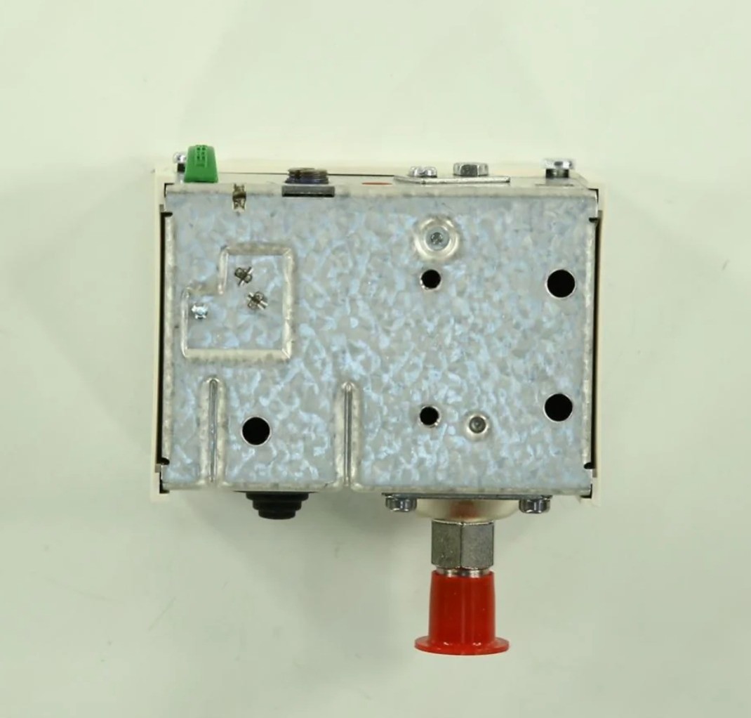 Реле давления Danfoss KP1 ручной сброс 060-110366