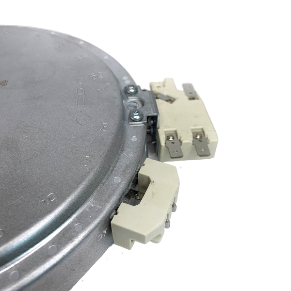 Конфорка двухзонная Hisense, стеклокерамика 1700/700 Вт, Ø200 мм COK050UN