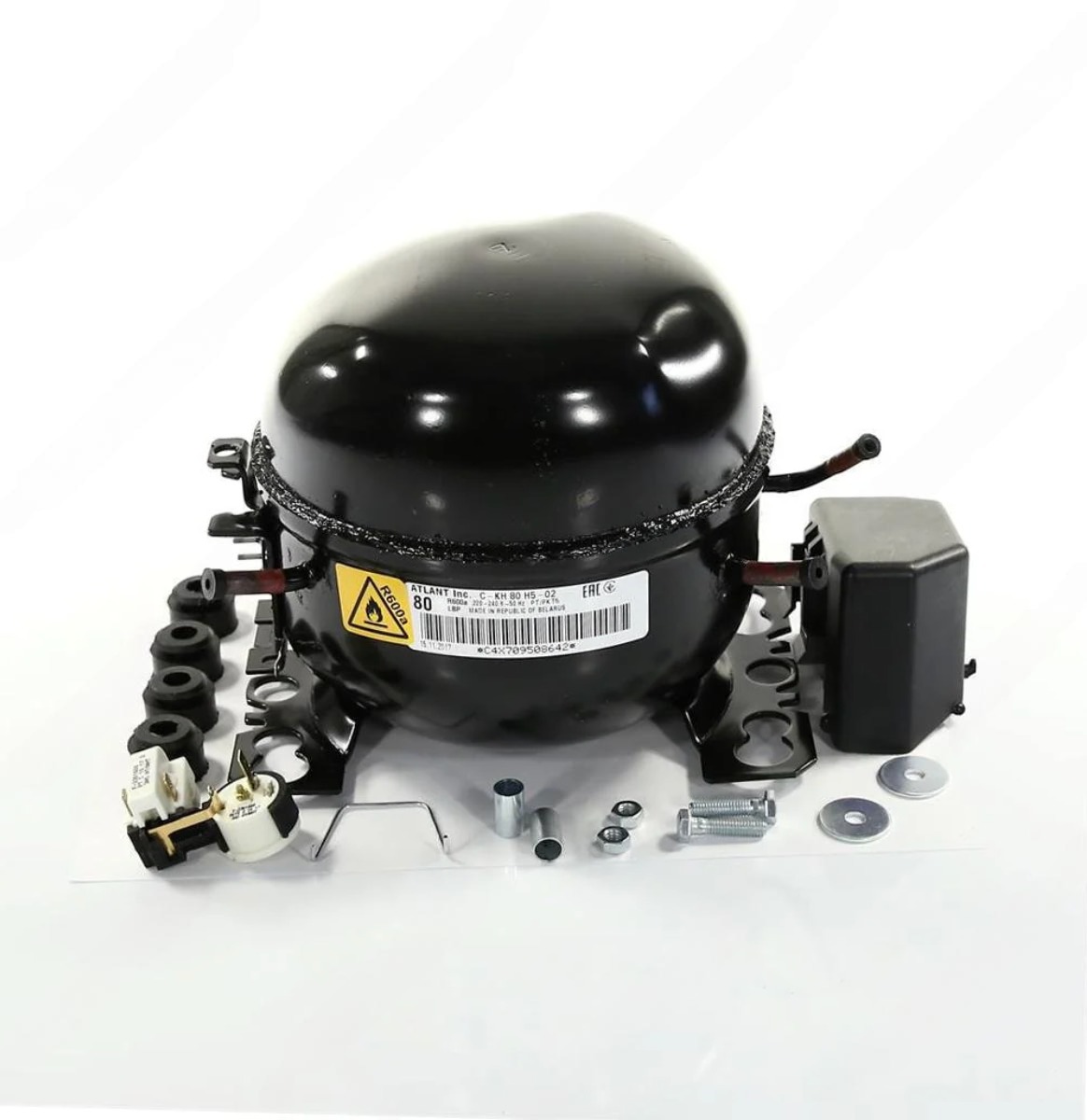 Компрессор для холодильника Атлант СКН-080 R-600 93w/-23.3°C в упаковке, комплект (1 шт/коробке) 00000006289