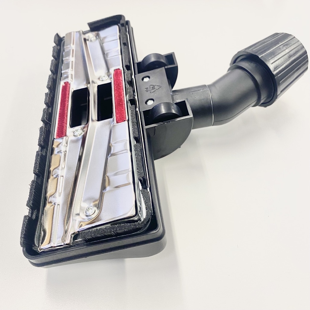 Щетка пылесоса Универсальная, FBQ-009,с закрытыми колесами