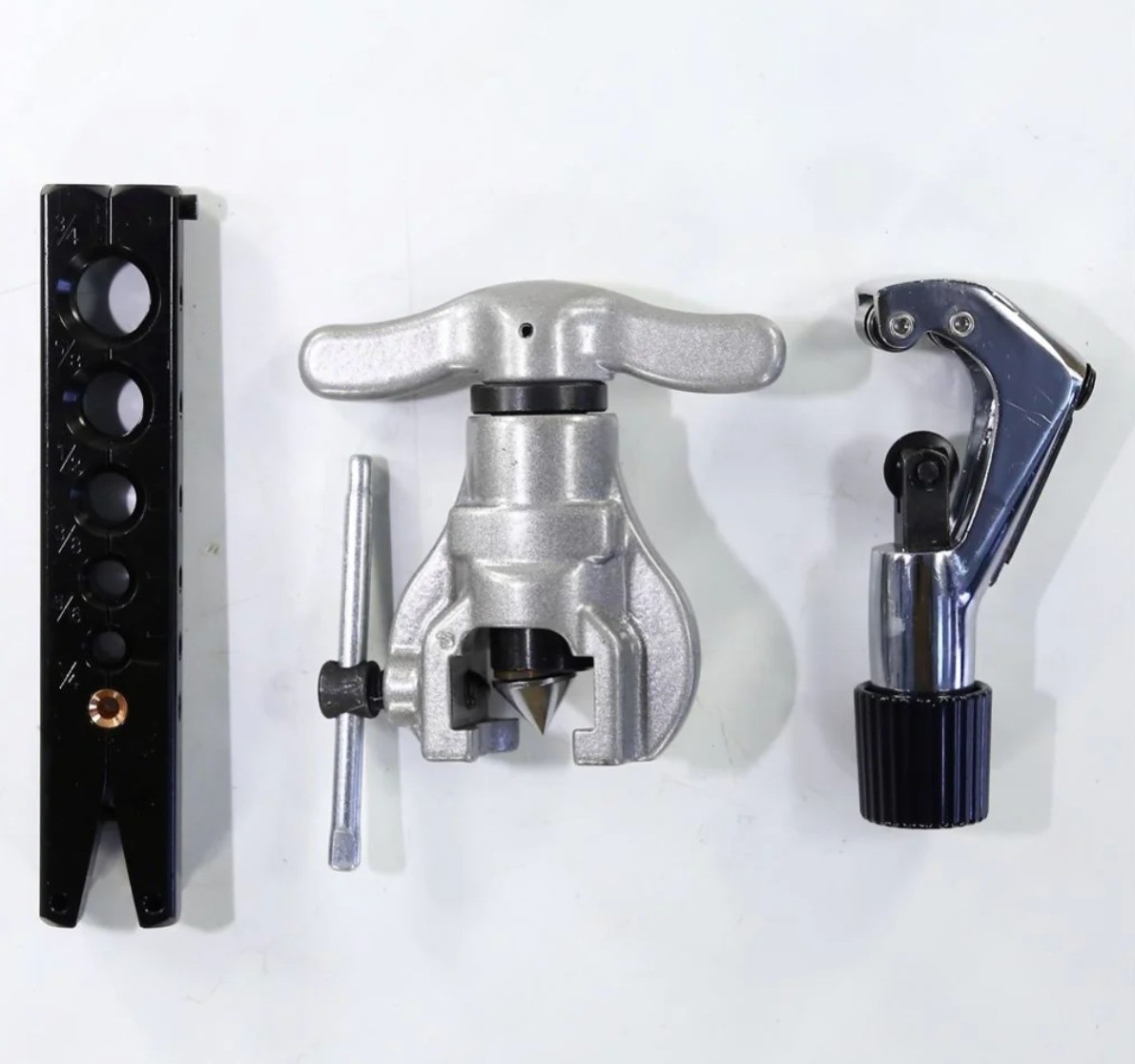 Вальцовка CT-806A-S эксцентриковая 1/4–3/4 красный кейс Вальцовка CT-806A-S эксцентриковая 1/4–3/4 красный кейс