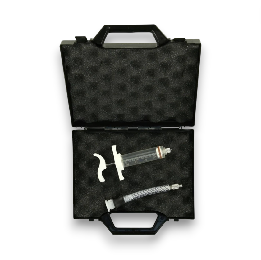 Инжектор масел присадок 1/4 5/16 SAE 20мл шприц