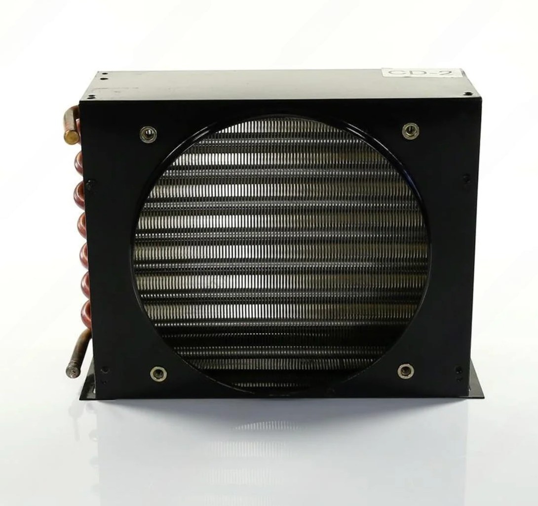 Конденсатор CD 2,0 без вентилятора и решетки Ø200мм 320х100х235мм