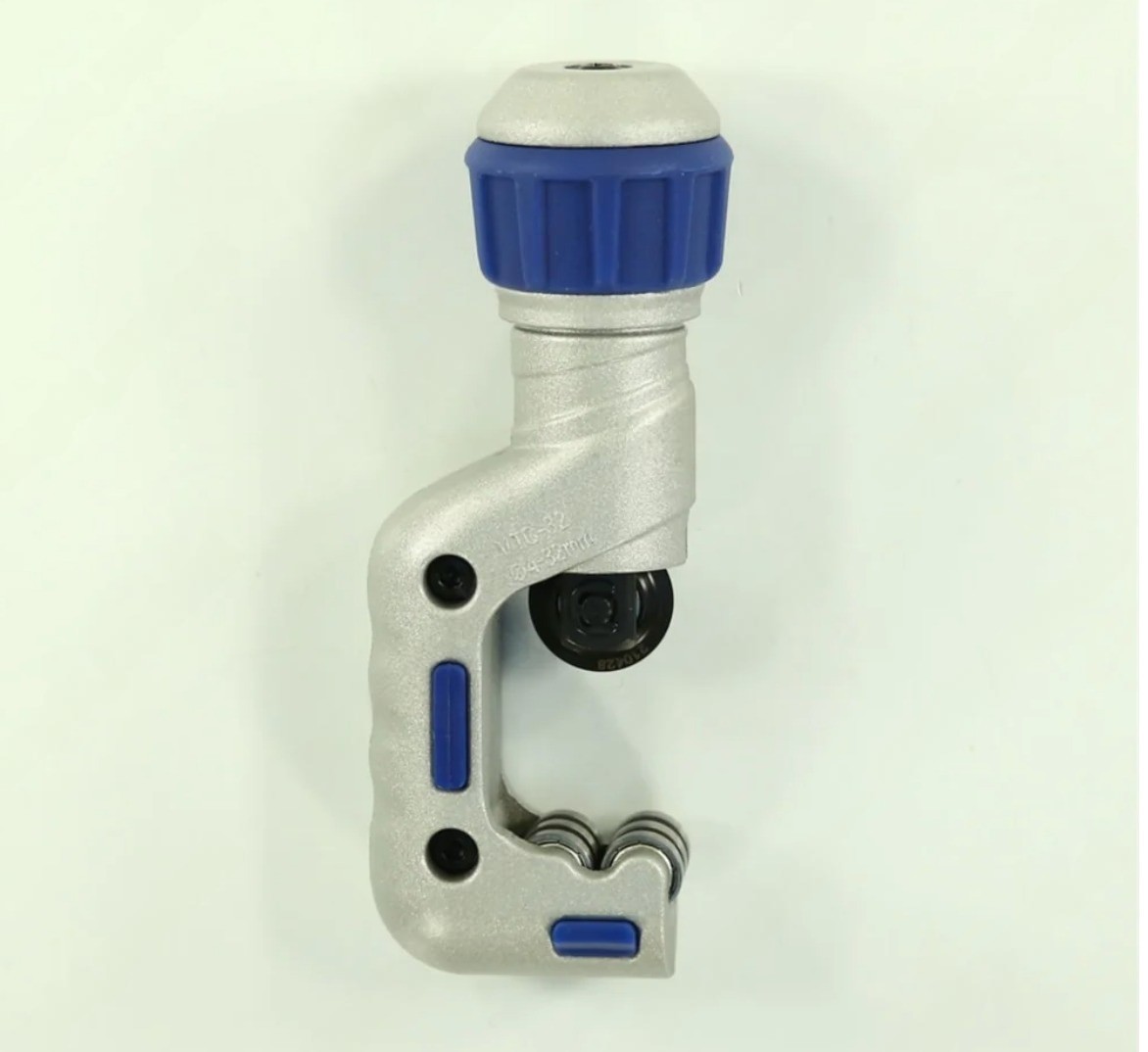 Вальцовка Value VFT-809-IS 1 плашка 1/4-3/4 с трещоткой и ограничителем подачи в пластиковом кейсе Вальцовка Value VFT-809-IS 1 плашка 1/4-3/4 с трещоткой и ограничителем подачи в пластиковом кейсе