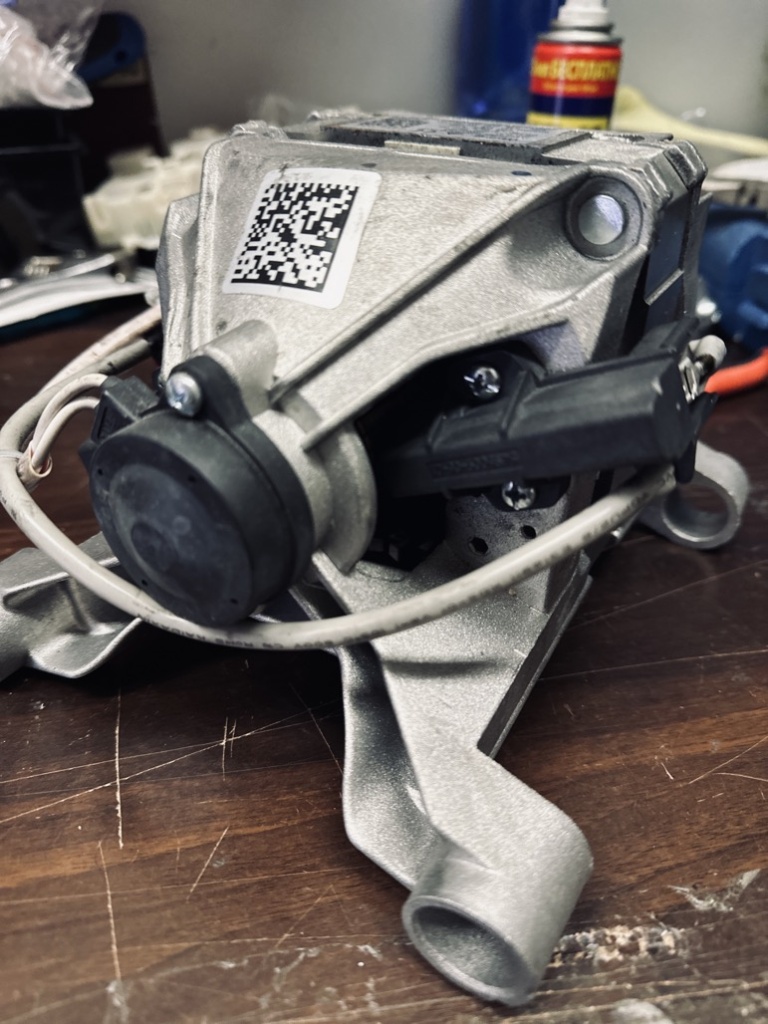 kolektorni-motor.jpg kolektorni-motor.jpg