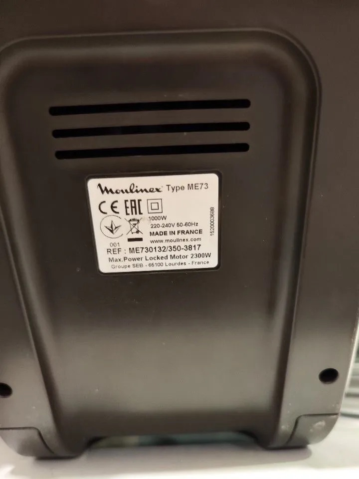 shildik-pilesosa.jpeg shildik-pilesosa.jpeg