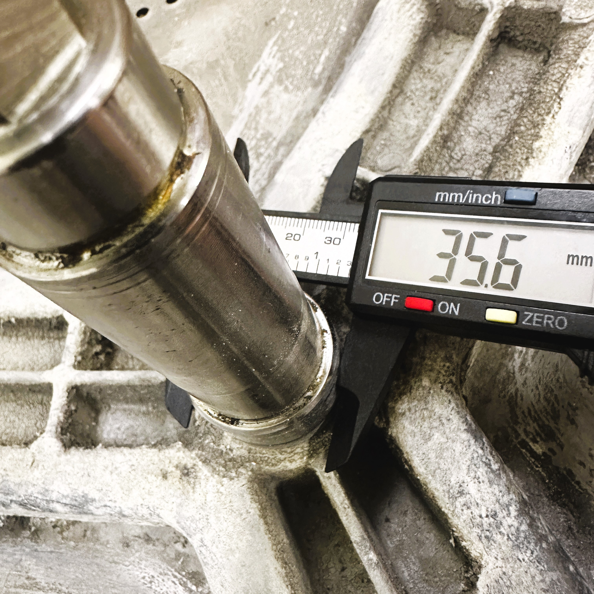 Барабан с крестовиной стиральной машины Bosch Maxx 6, 7 00215113 Б/у Барабан с крестовиной стиральной машины Bosch Maxx 6, 7 00215113 Б/у