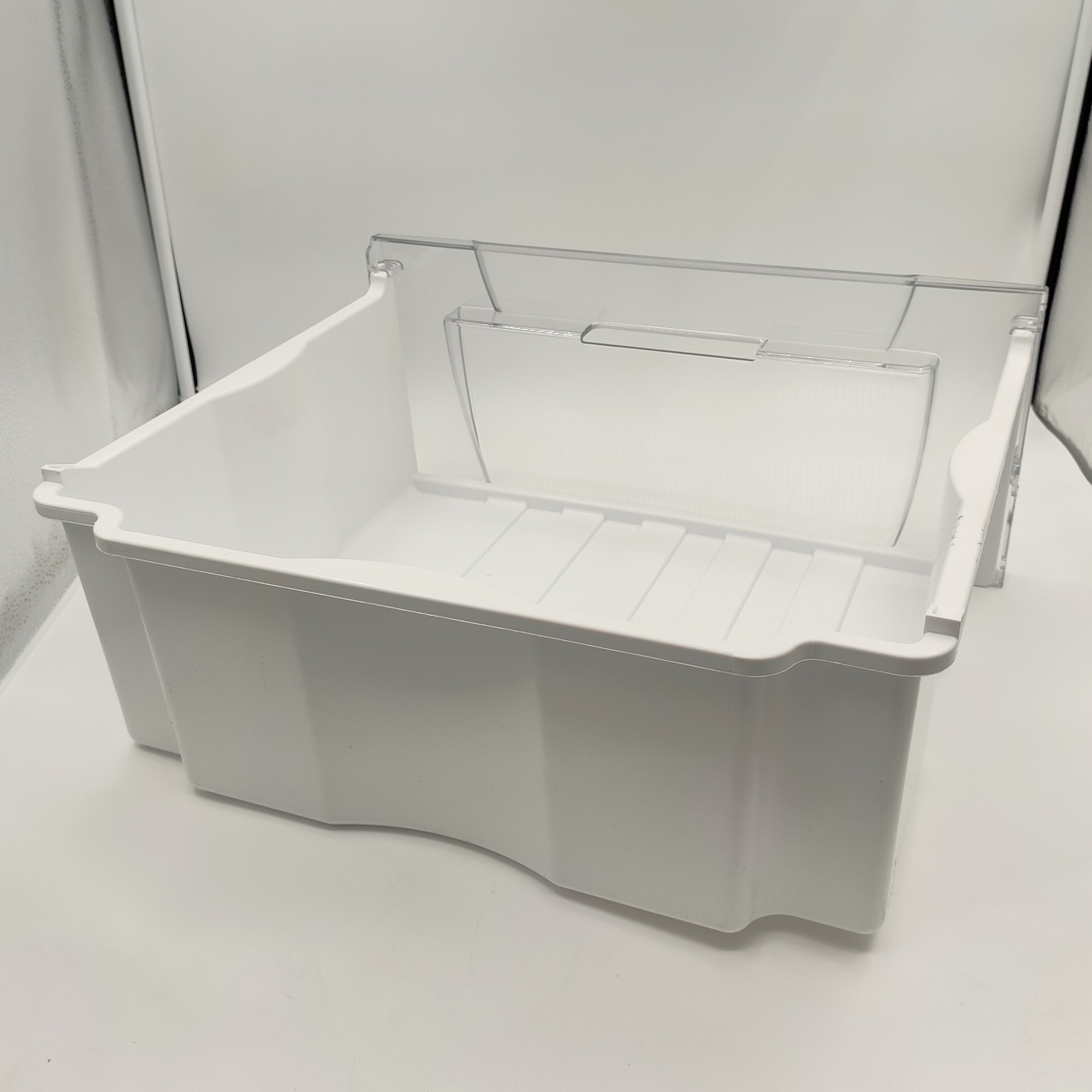 Ящик с панелью холодильника Indesit, Ariston C00857049 C00856032